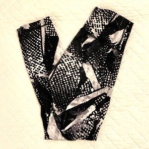 Lululemon leggings 4